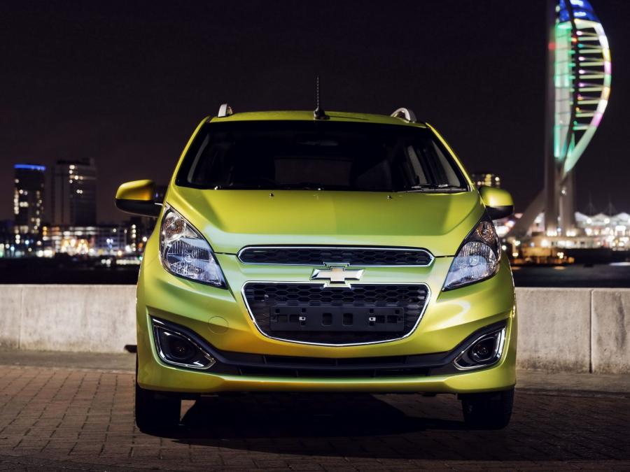  Chevrolet Spark 2013 года  (UK) (фото 4 из 6)